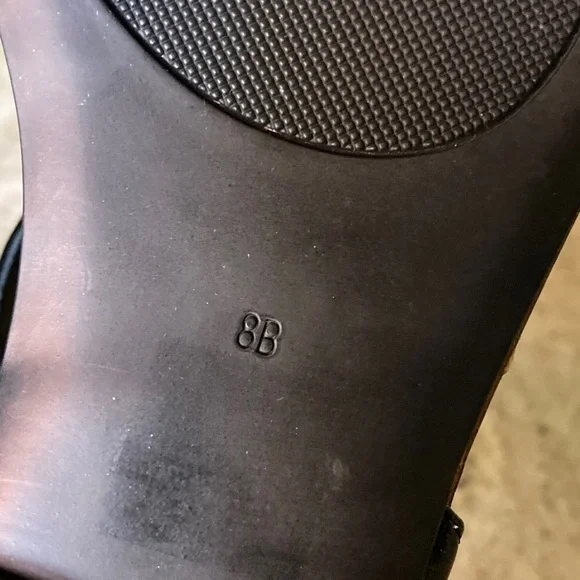 Lauren Ralph Lauren Sandals - Picture 9 of 10